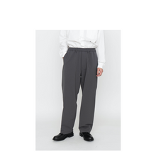 Load image into Gallery viewer, Nanamica ALPHADRY Wide Easy Pants NVY
